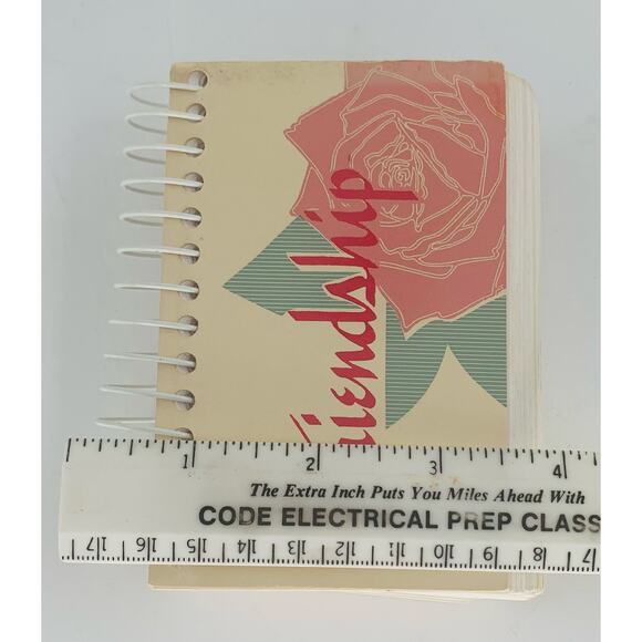 Day By Day Calendar Friendship By Thoughtful 1989 Made in USA White Red Sayings - Picture 8 of 9